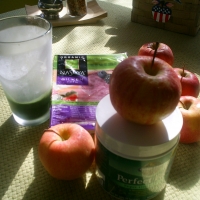Image of Apple Smoothie For The Green Giant Recipe, Group Recipes