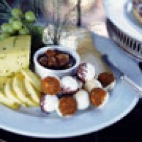 Image of Tips For A Cheese Tray Recipe, Group Recipes